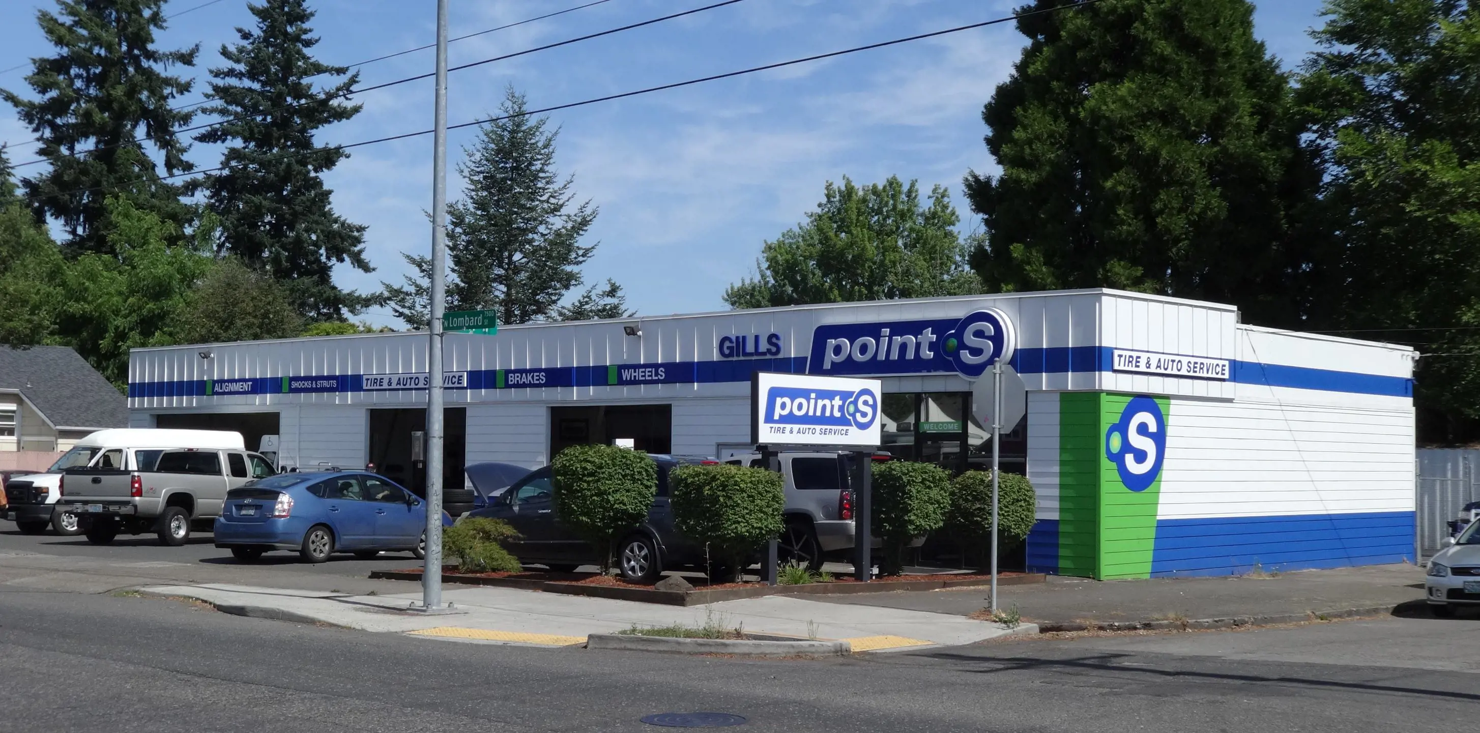 Gills Point S Tire & Auto Service - Lombard